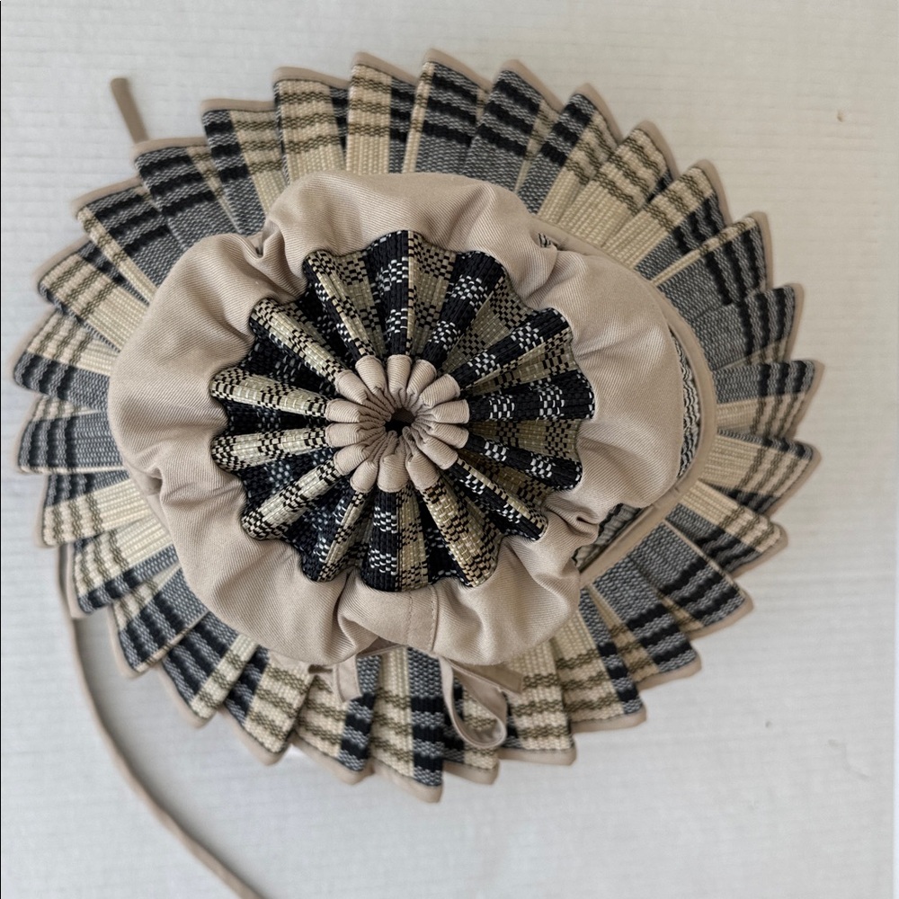 Lorna Murray Aichi Island Vienna Hat - Picture 6 of 12